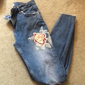 Blue jeans with design